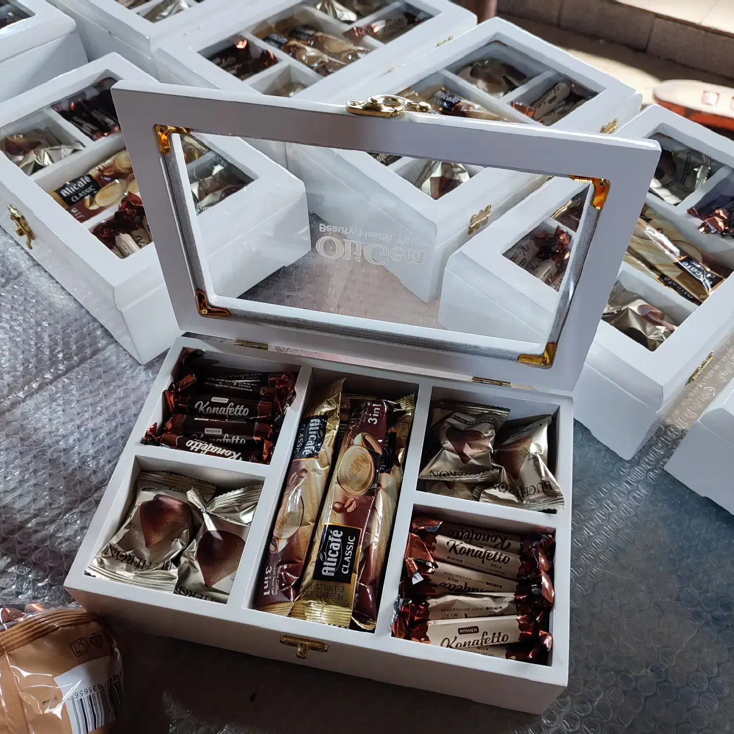 نیرو کار خانم و آقا جهت رنگ کاری و منتاژ|استخدام صنعتی، فنی، مهندسی|بومهن, |دیوار