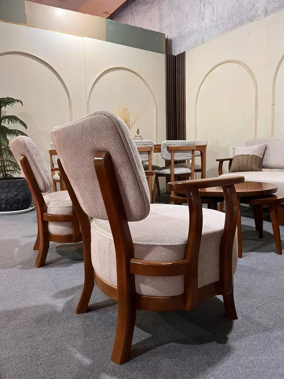 مبل مینیمال|مبلمان خانگی و میز عسلی|خمینیشهر, |دیوار