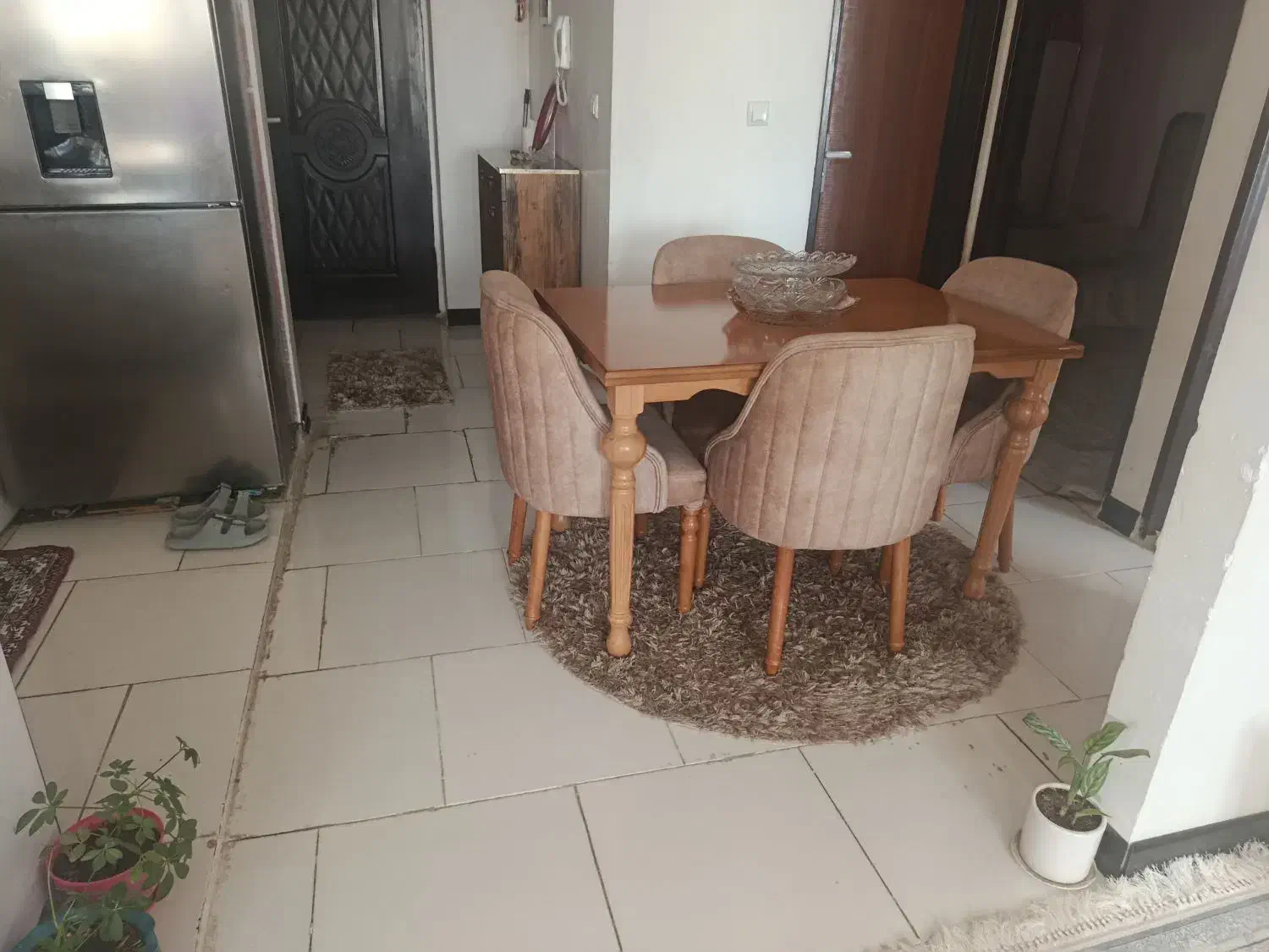 میز غذا خوری نونو پارچه مسکو خارجی|میز و صندلی غذاخوری|پاپی, |دیوار