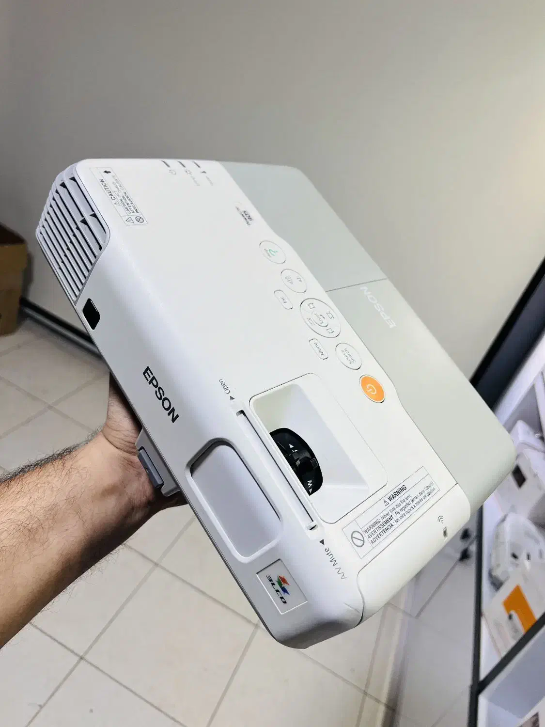 دیتاشو video projector برندهای مطرح|تلویزیون و پروژکتور|کرج, اصفهانی‌ها|دیوار