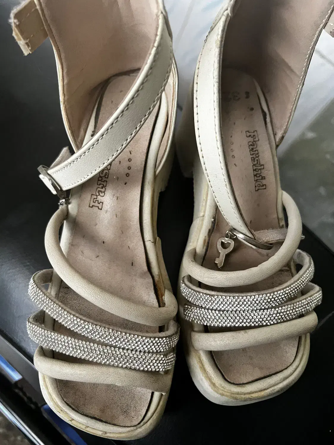 لباس عروس بچه گانه|کفش و لباس بچه|دزفول, |دیوار