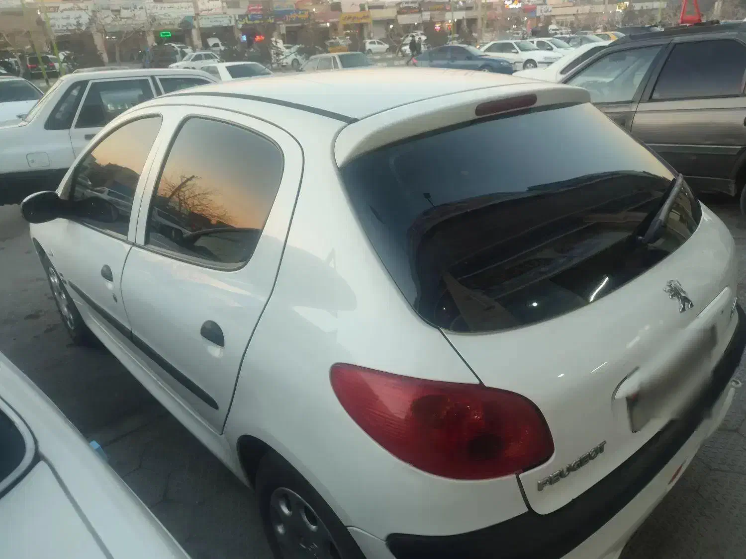 206مدل 1396|خودرو سواری و وانت|فولادشهر, سایت صنعتی کاوه|دیوار