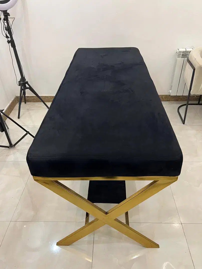 فروش تخت سالن زیبایی|آرایشگاه و سالنهای زیبایی|رشت, علی آباد|دیوار