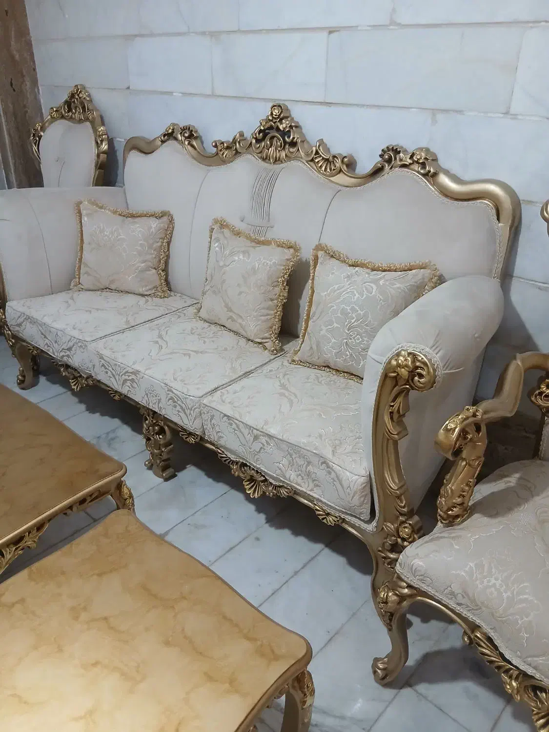 مبل ۹ نفره ارکیده ( به قیمت ۲ سال پیش)محشر|مبلمان خانگی و میز عسلی|اردبیل, |دیوار