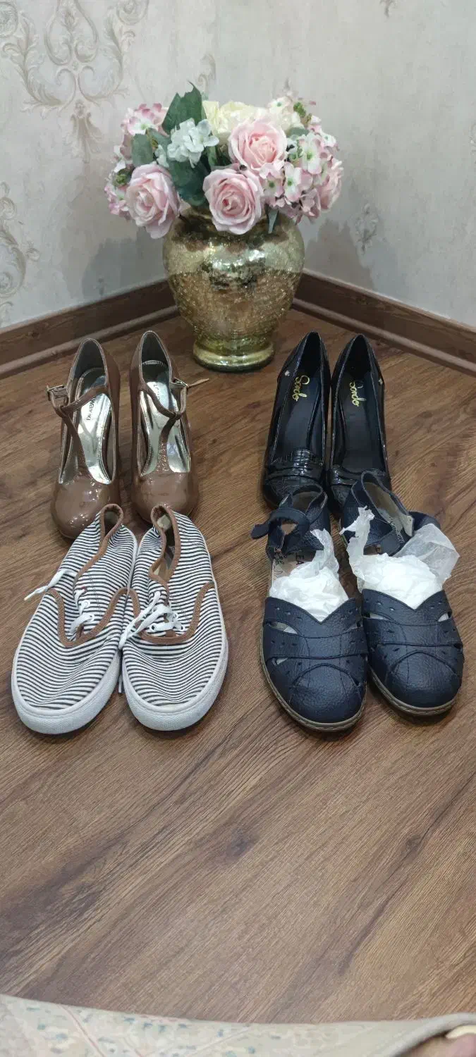 نبم بوت و کفشهای زنانه خارجی و برند نو|کیف، کفش، کمربند|تهران, شهرک دانشگاه شریف|دیوار