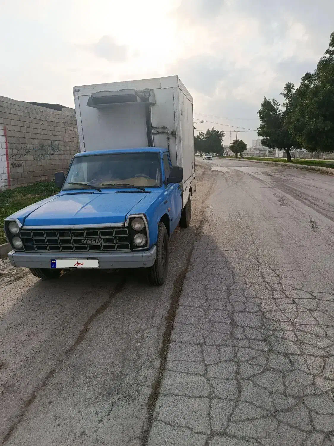 نیسان یخچالدار۹۸|خودرو سواری و وانت|بهبهان, |دیوار
