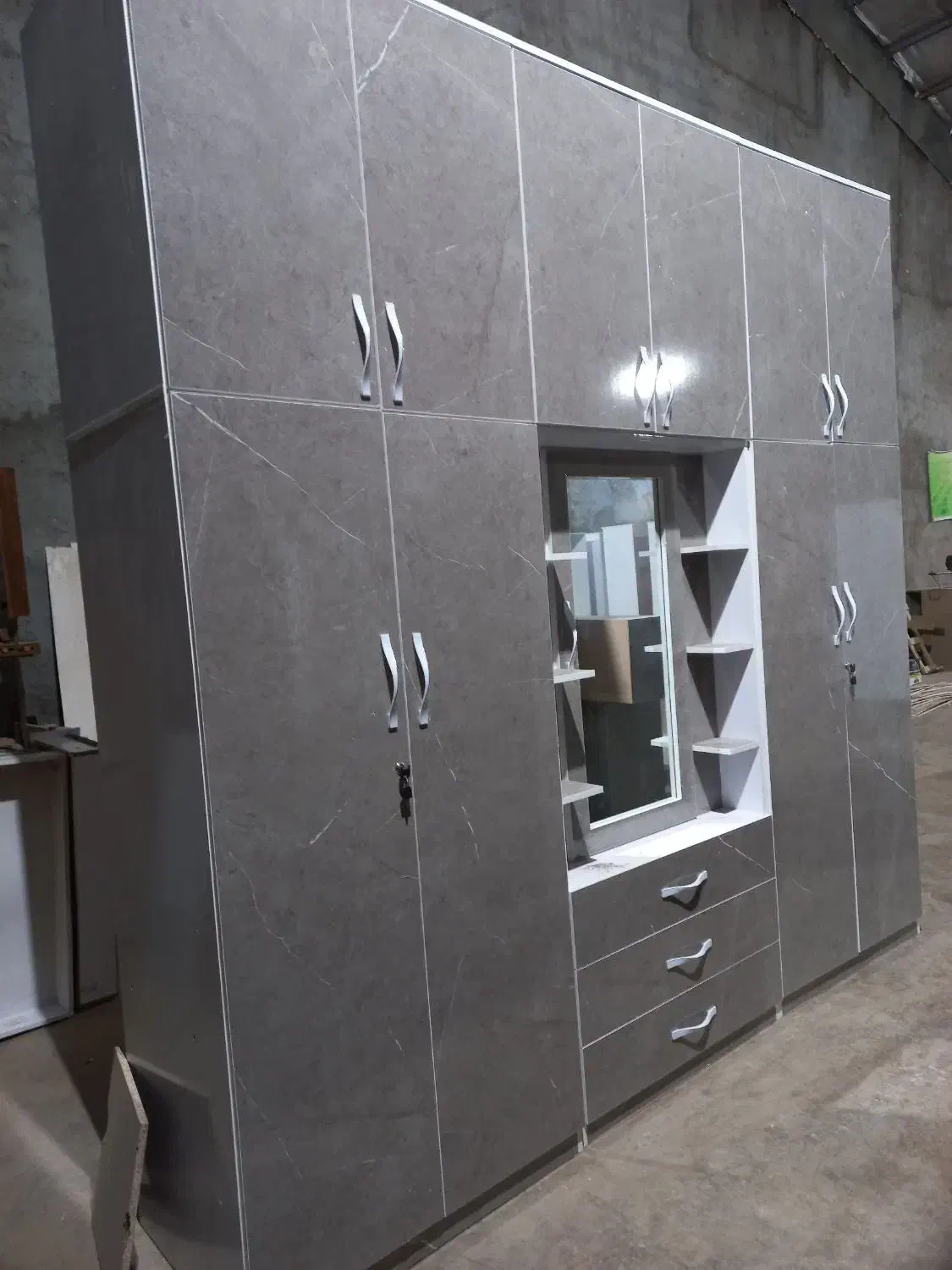 کمد دیواری متحرک (پیش ساخته)|جاکفشی، کمد، دراور|اندیمشک, |دیوار