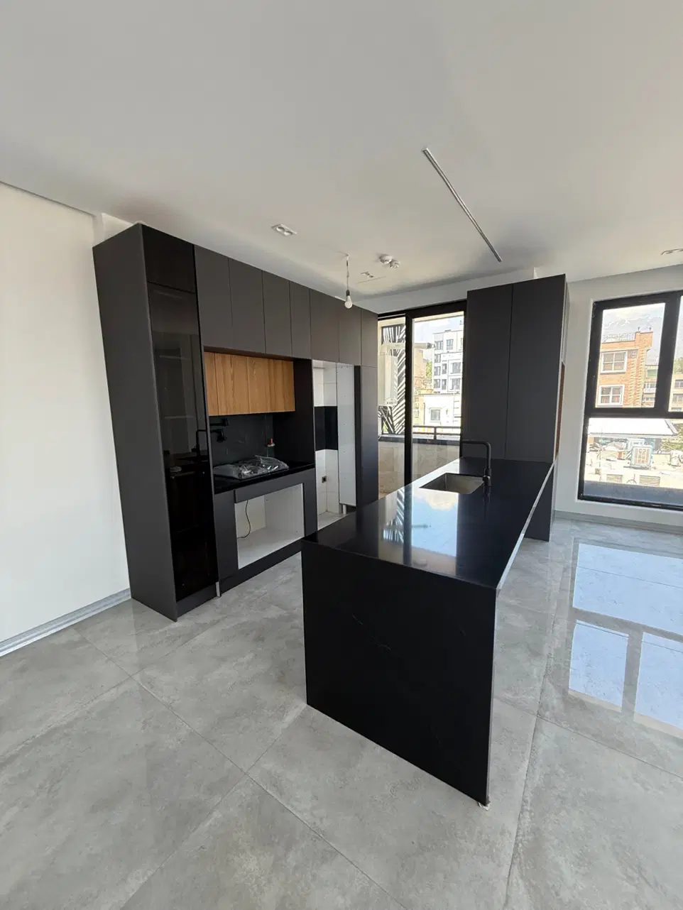 آپارتمان۱۱۵متر یکجا یا تک فروشی - Ansicht 3
