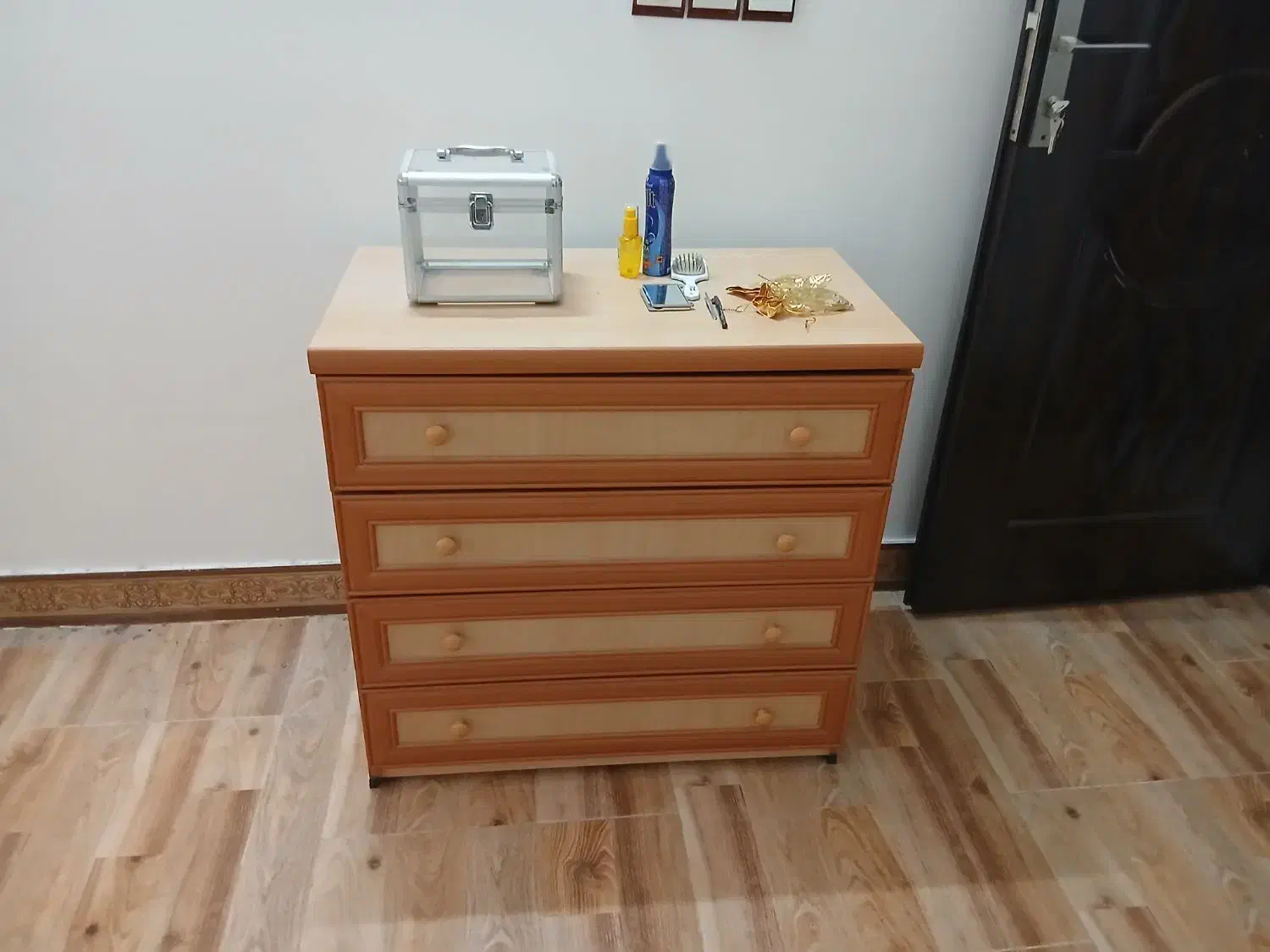 درآور در حد|جاکفشی، کمد، دراور|گنبد کاووس, |دیوار