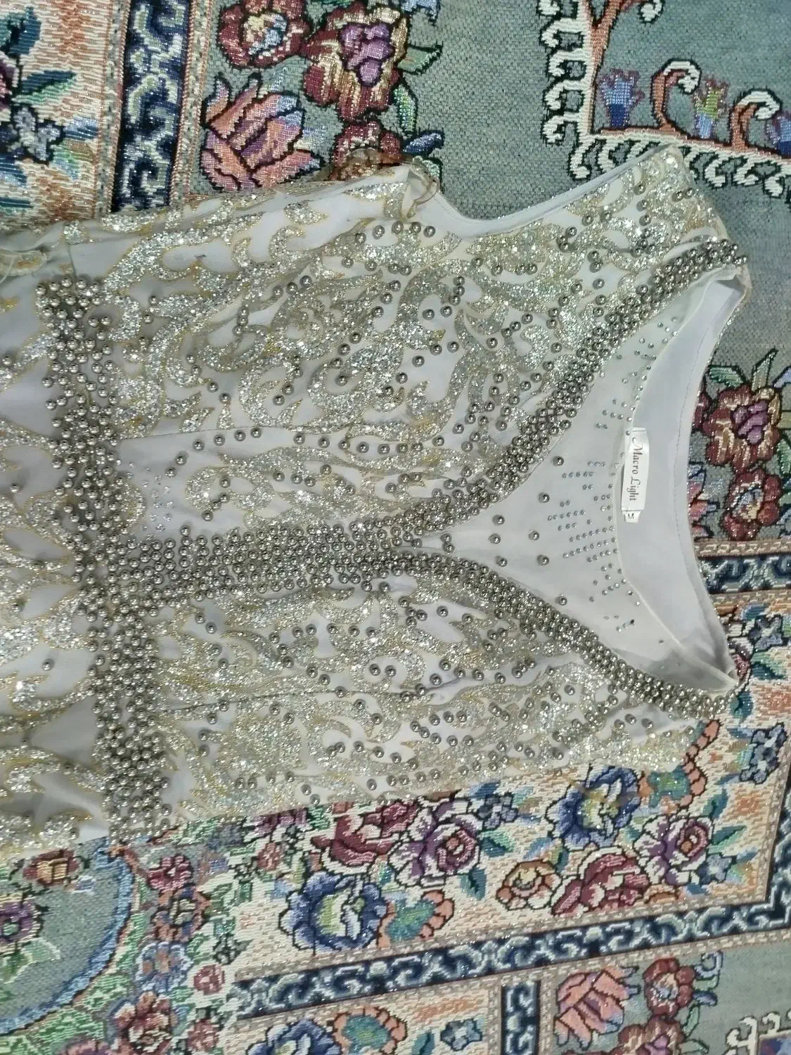 لباس مجلسی زیبا|لباس|تربت جام, بیست متری منبع آب|دیوار