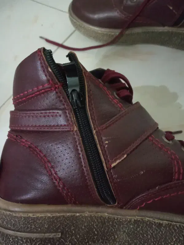 نیم بوت و کفش نو|کیف، کفش، کمربند|پردیس, فاز ۱۱|دیوار