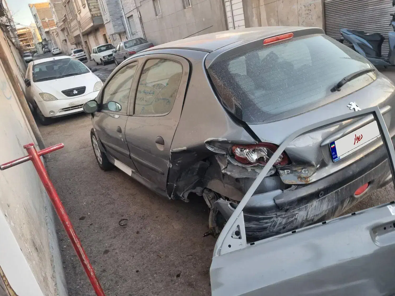 تصادفی|خودرو سواری و وانت|چهاردانگه (تهران), |دیوار