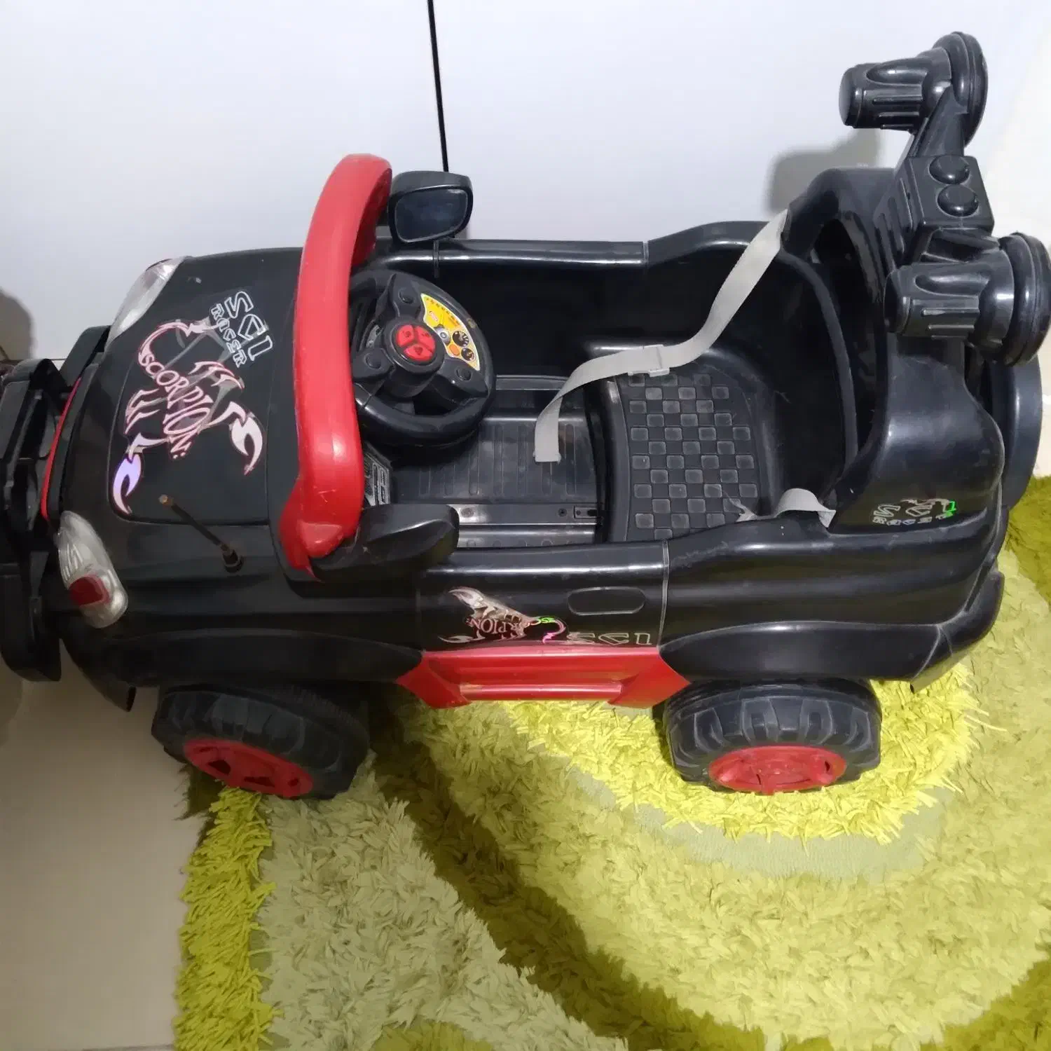 اسباب بازی|اسباب‌بازی بچه|پرند, فاز ۶|دیوار