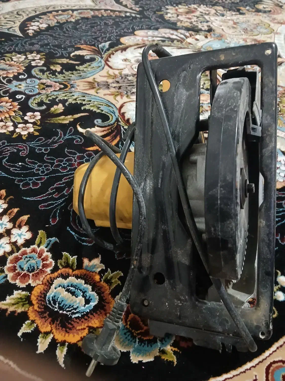 گرد بر|ابزارآلات|کرمانشاه, |دیوار