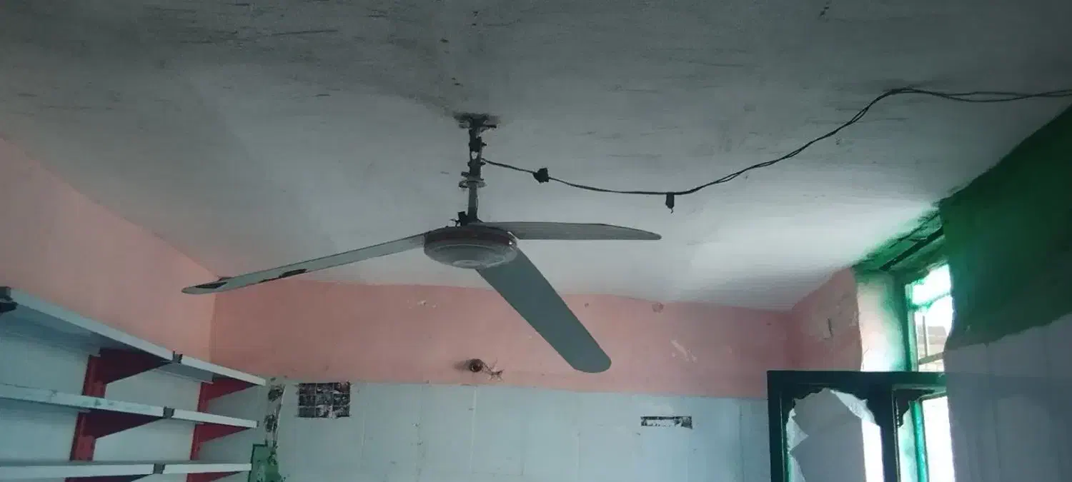 پنکه قدیمی سالم|پنکه و تصفیهکنندهٔ هوا|دزفول, |دیوار