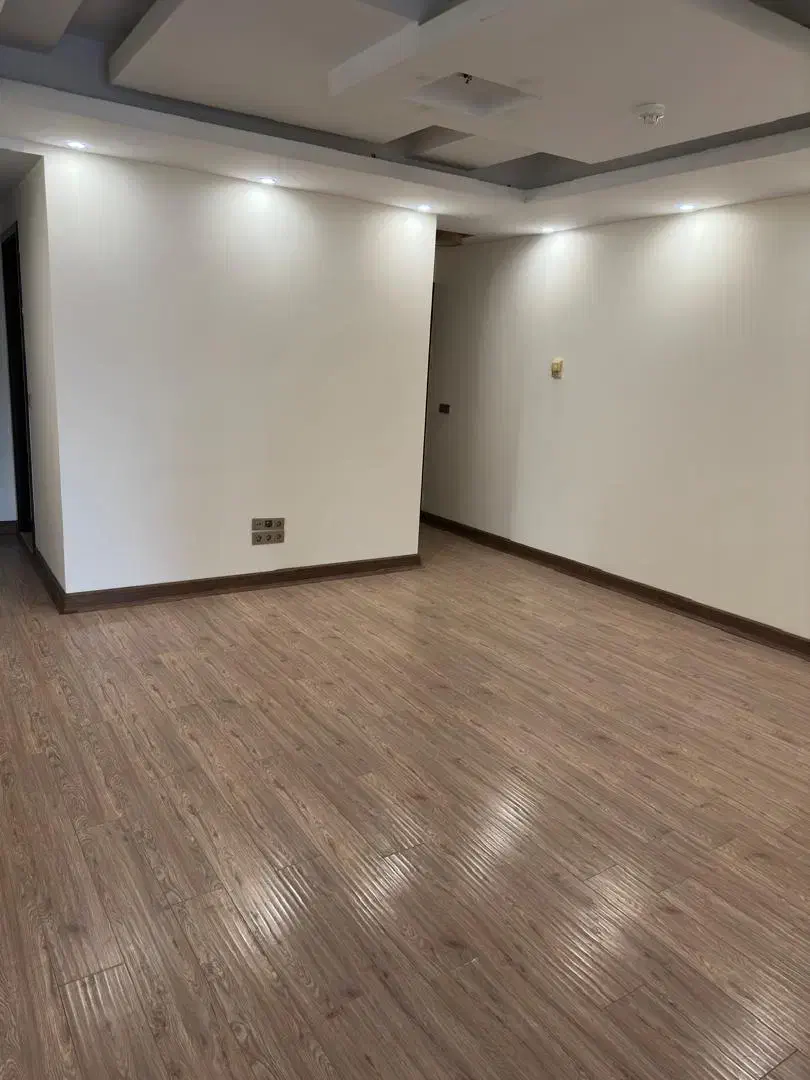 برج باغ ۱۸۰ متری ۳ خواب