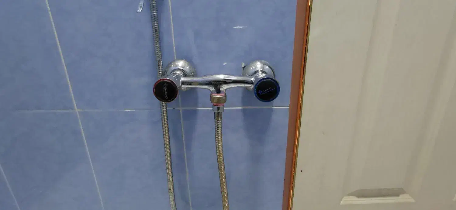 آینه وشیر آلات|لوازم سرویس بهداشتی|سهند, |دیوار