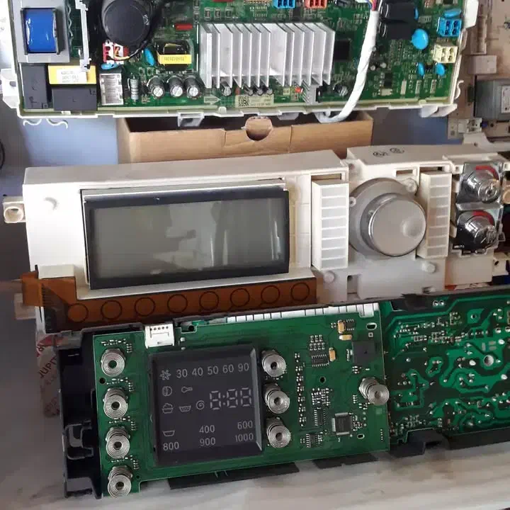 تعمیرات تخصصی ماشین لباسشویی با ضمانت شرکت|خدمات پیشه و مهارت|بندرعباس, |دیوار