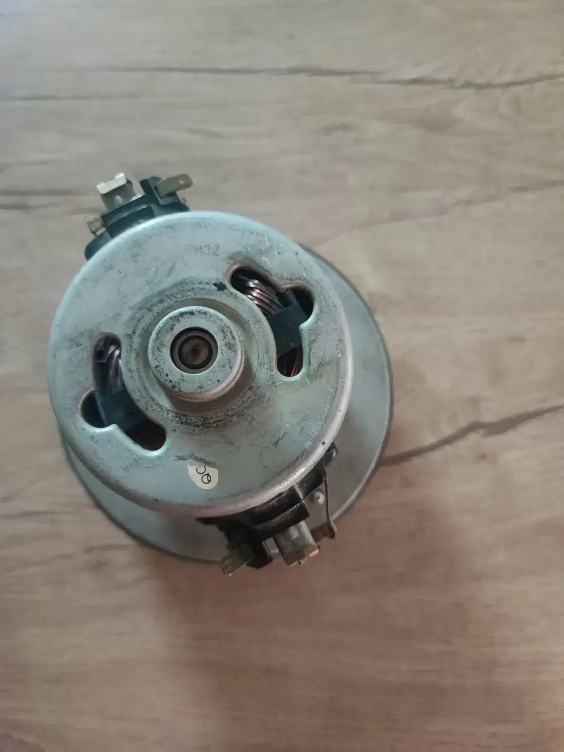 موتور جاروبرقی|جاروبرقی، جارو شارژی، بخارشو|کرج, حسن آباد|دیوار