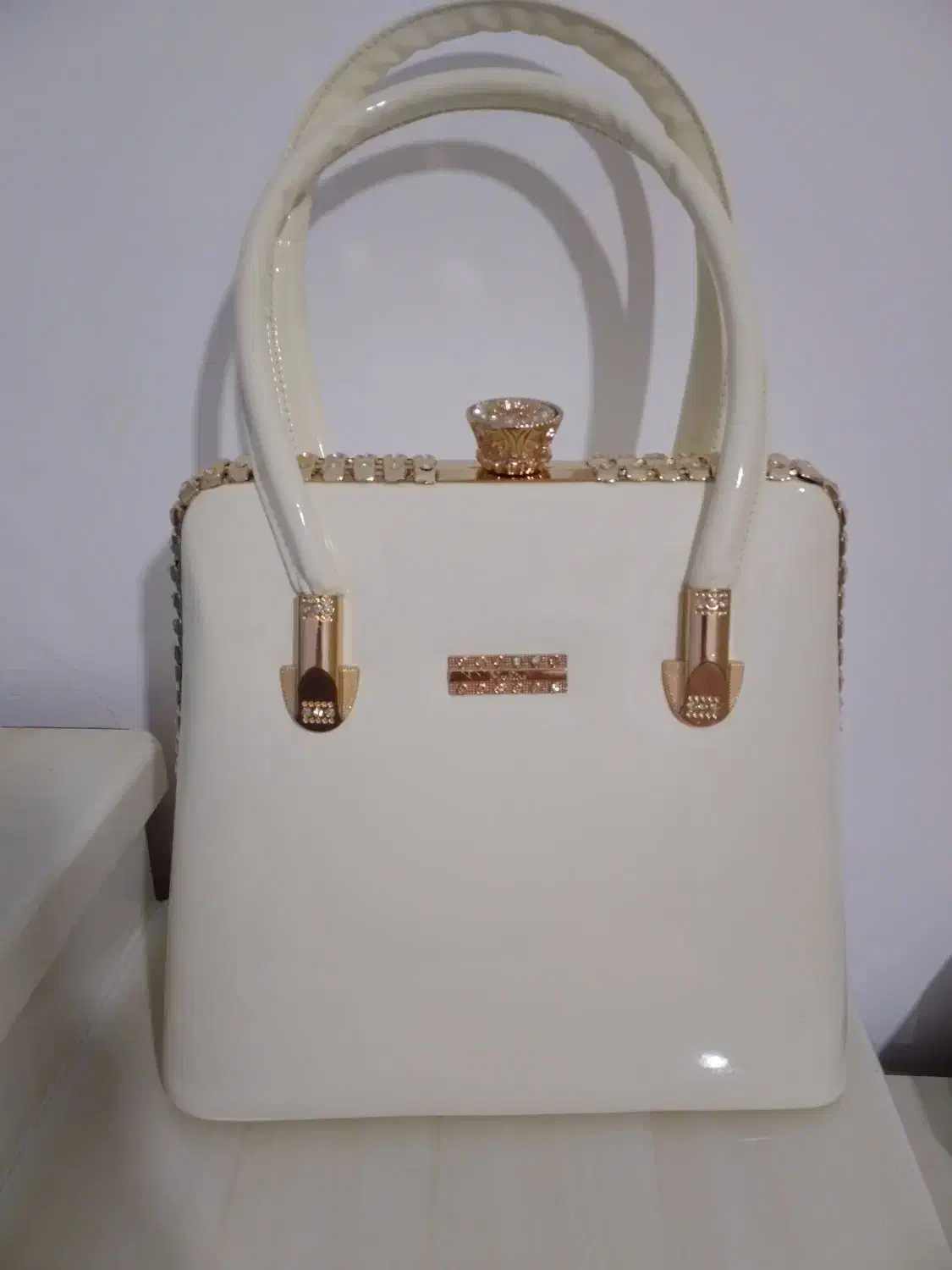 کیف مجلسی|کیف، کفش، کمربند|ایجرود, |دیوار