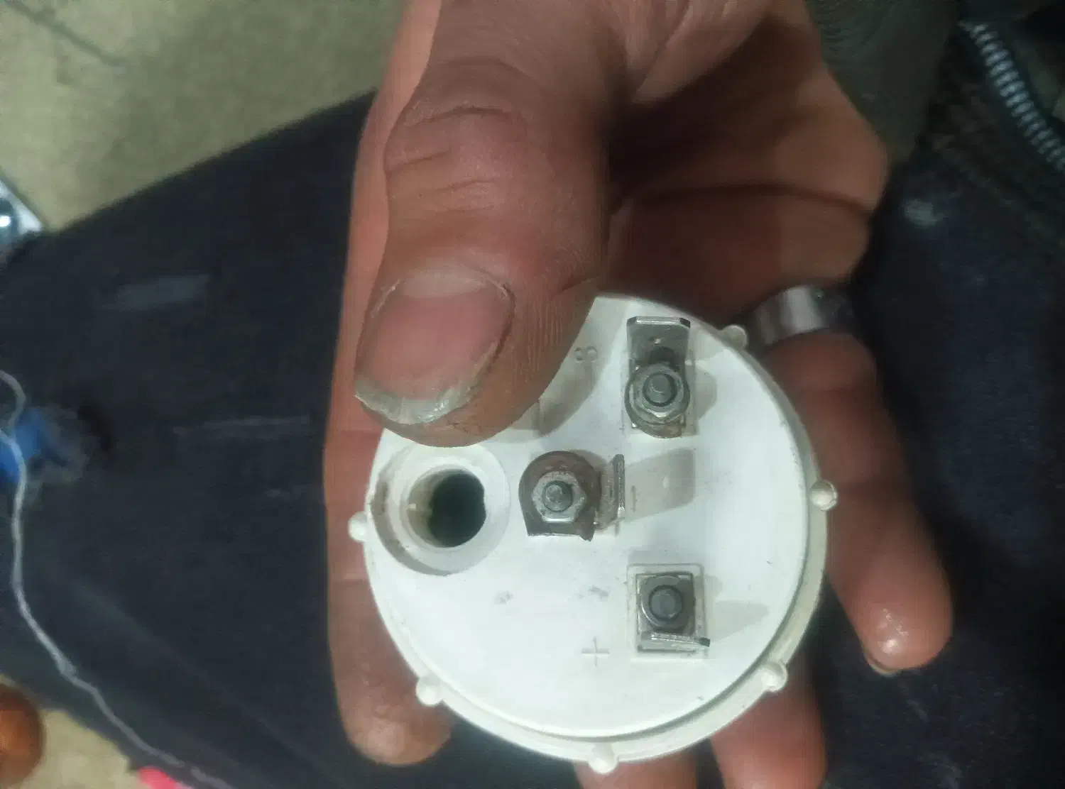 آمپر آب رنو۵ Fae|قطعات یدکی و لوازم جانبی|تهران, منیریه|دیوار