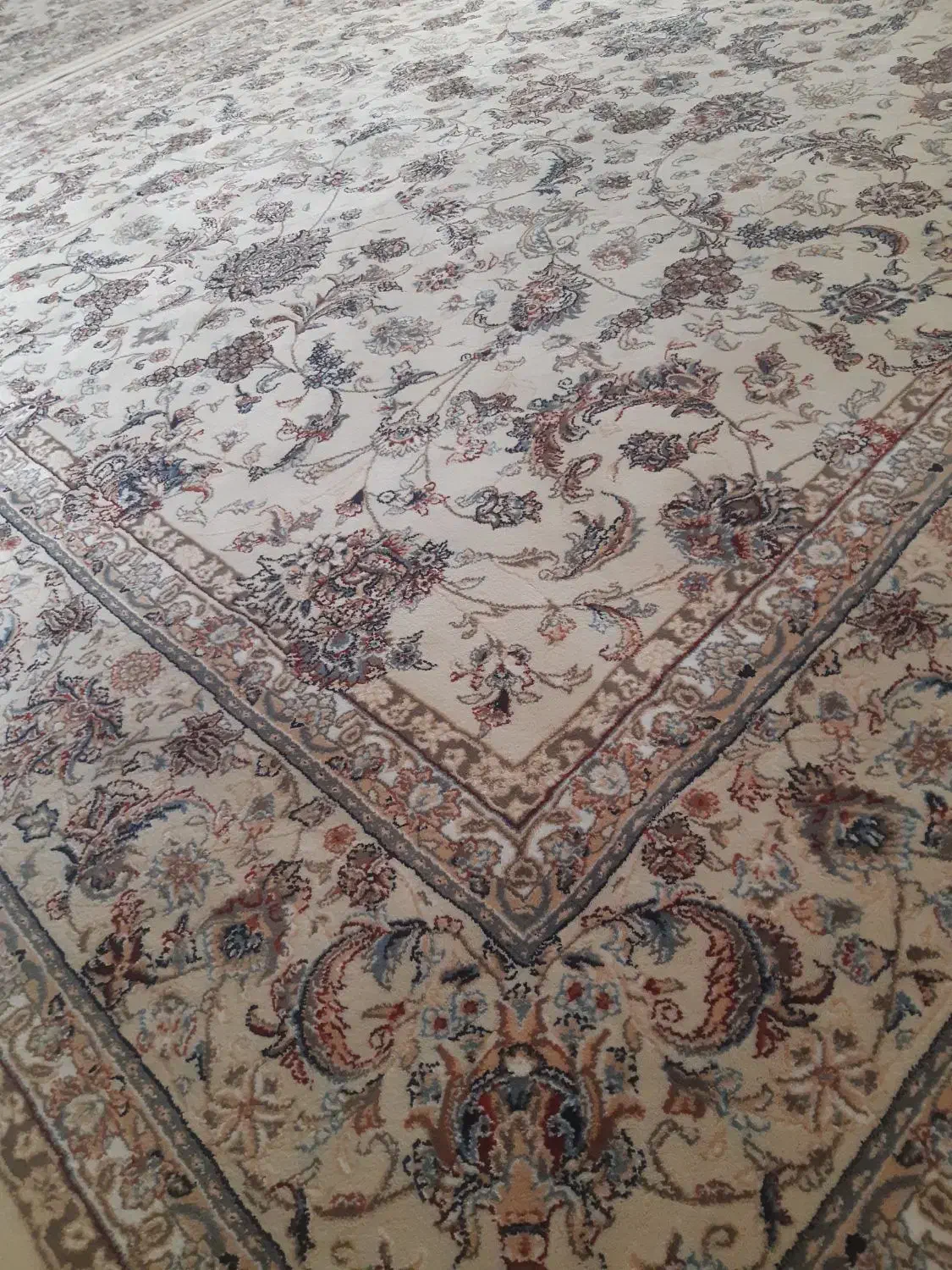 فرش ۶ متری ۷۰۰ شانه|فرش|کرمانشاه, |دیوار