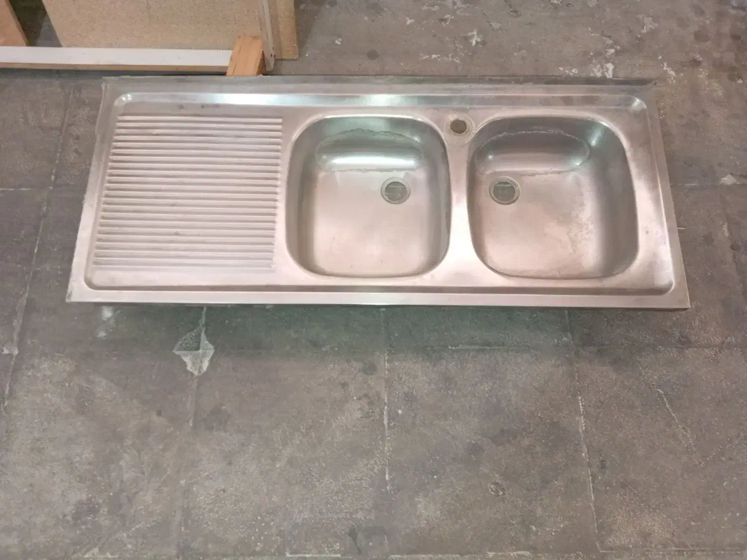 سینک ظرفشویی|مصالح و تجهیزات ساختمان|پرند, فاز ۴|دیوار