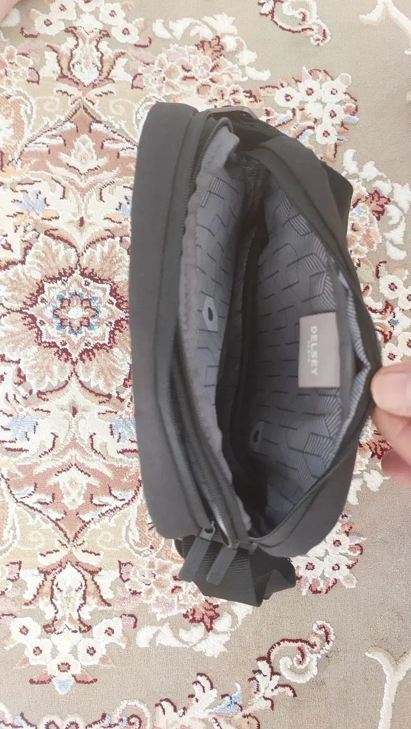 کیف دوشی دلسی|کیف، کفش، کمربند|زنجان, |دیوار