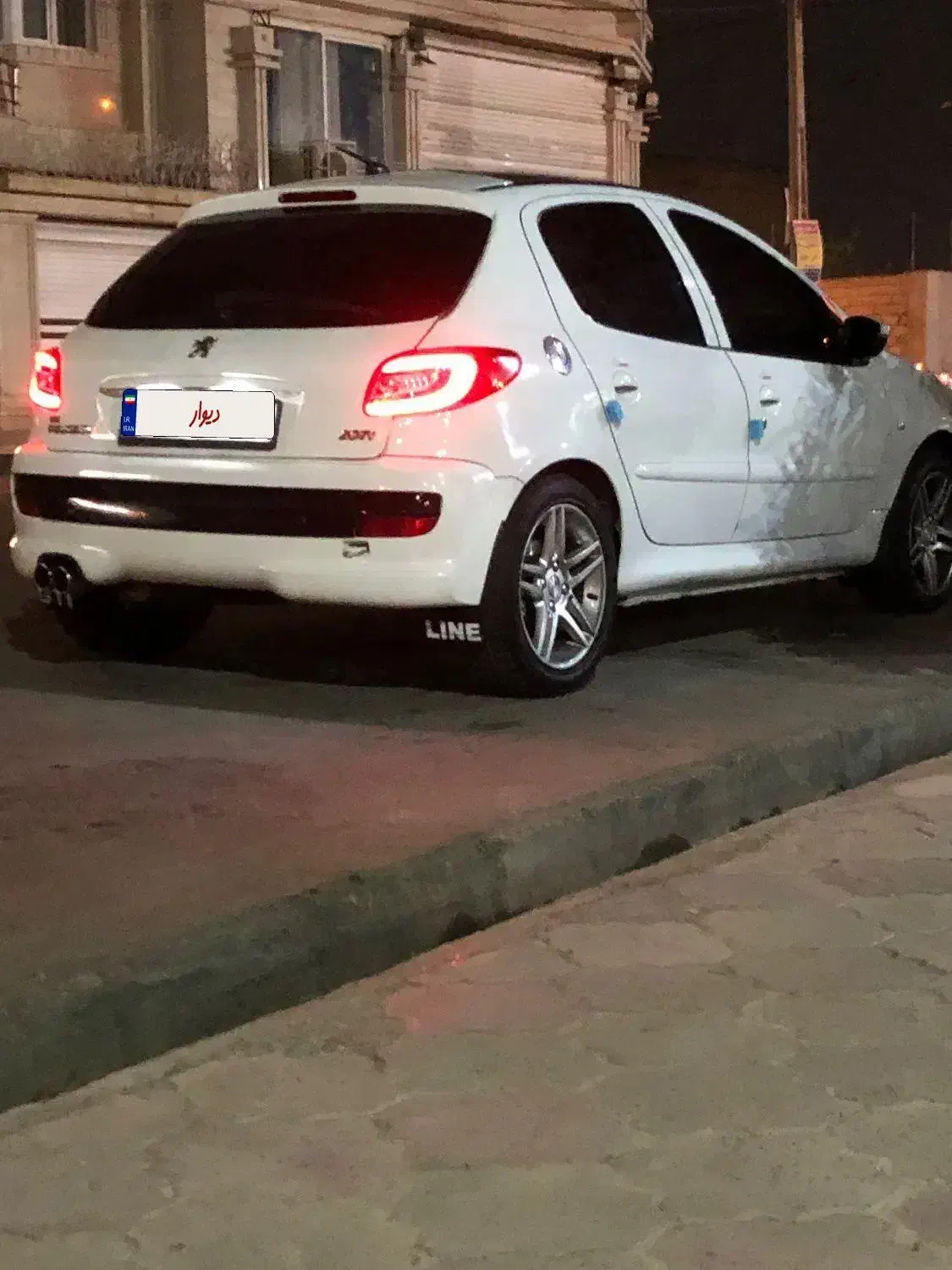 207 لوازمی ۱۴۰۰سقف شیشه|خودرو سواری و وانت|گنبد کاووس, |دیوار