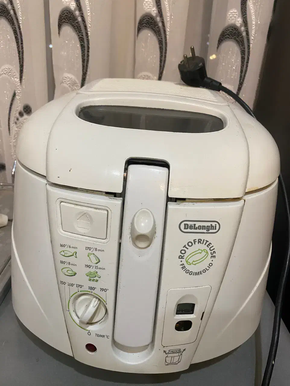 سرخ کن مارک DeLonghi|اجاق گاز و لوازم برقی پخت‌وپز|کرج, ساماندهی|دیوار