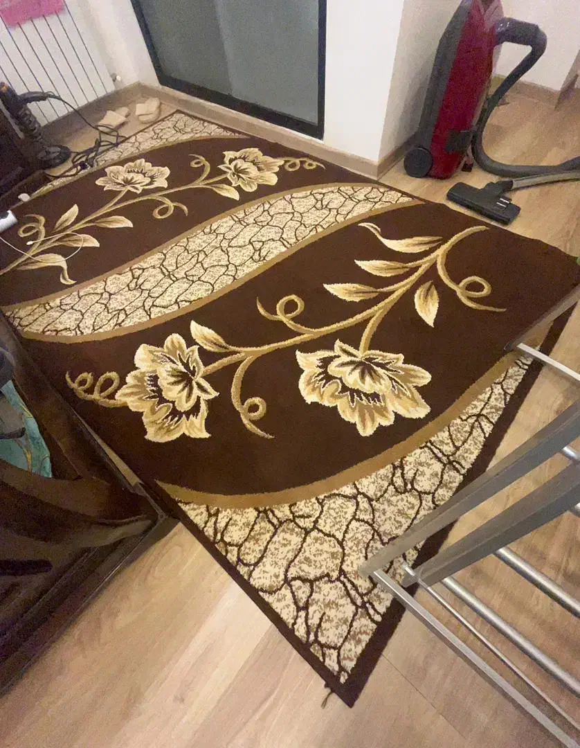 گلیم طرح گل در حد|گلیم، جاجیم، گبه|رشت, گلباغ نماز|دیوار