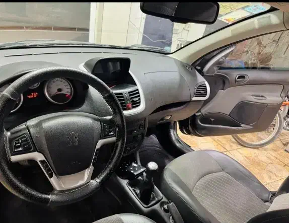 پژو۲۰۷پانا ۱۴۰۲|خودرو سواری و وانت|کازرون, |دیوار