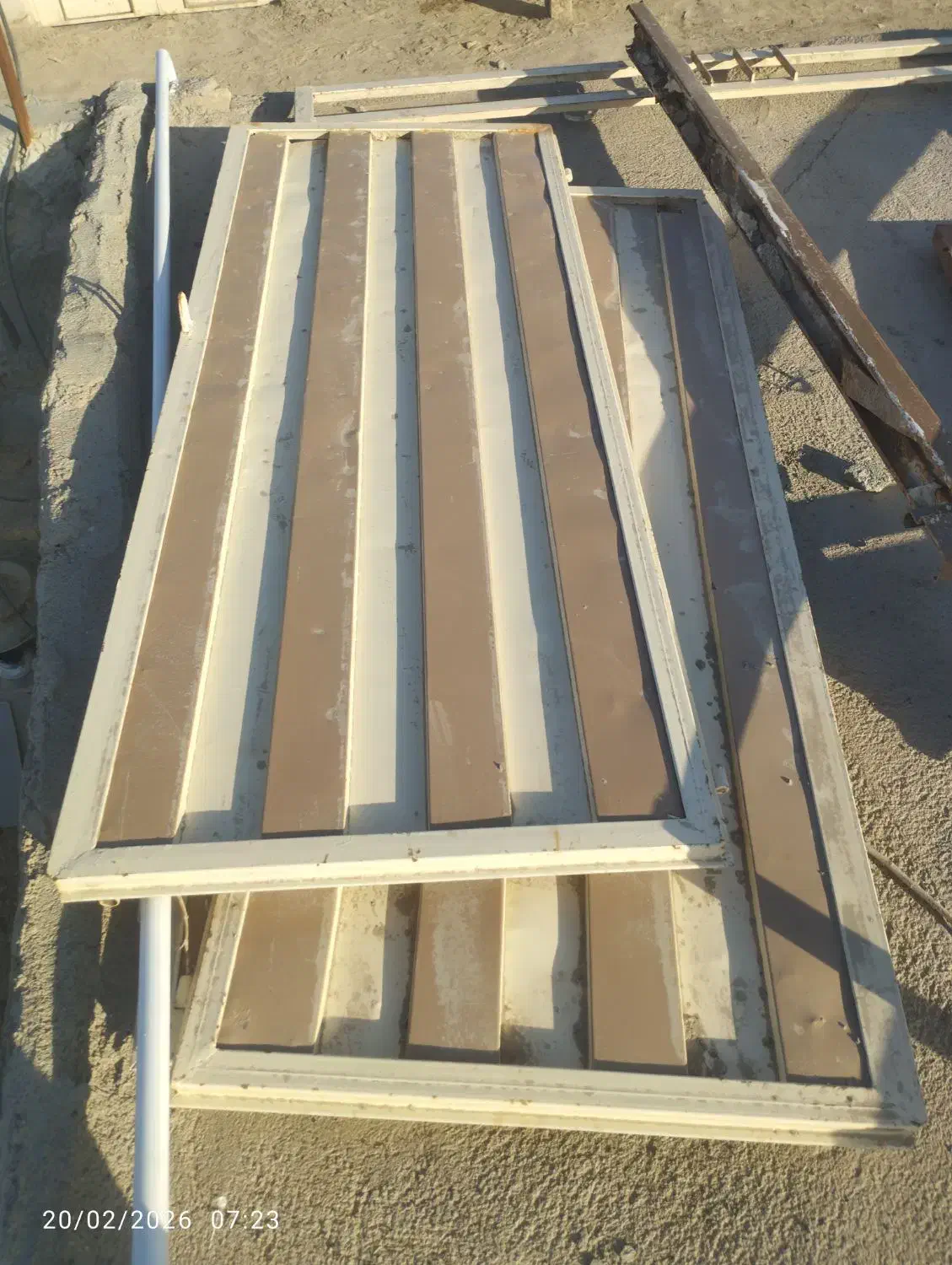 درب حیاط|مصالح و تجهیزات ساختمان|زابل, |دیوار