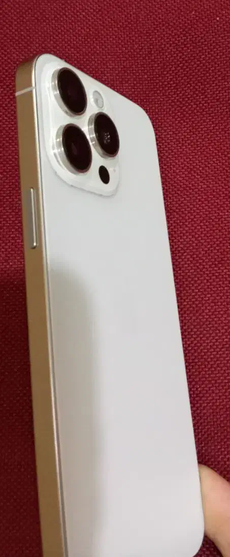 گوشی طرح آیفون 15پرو مکس|موبایل|تهران, فلسطین (میدان انقلاب)|دیوار