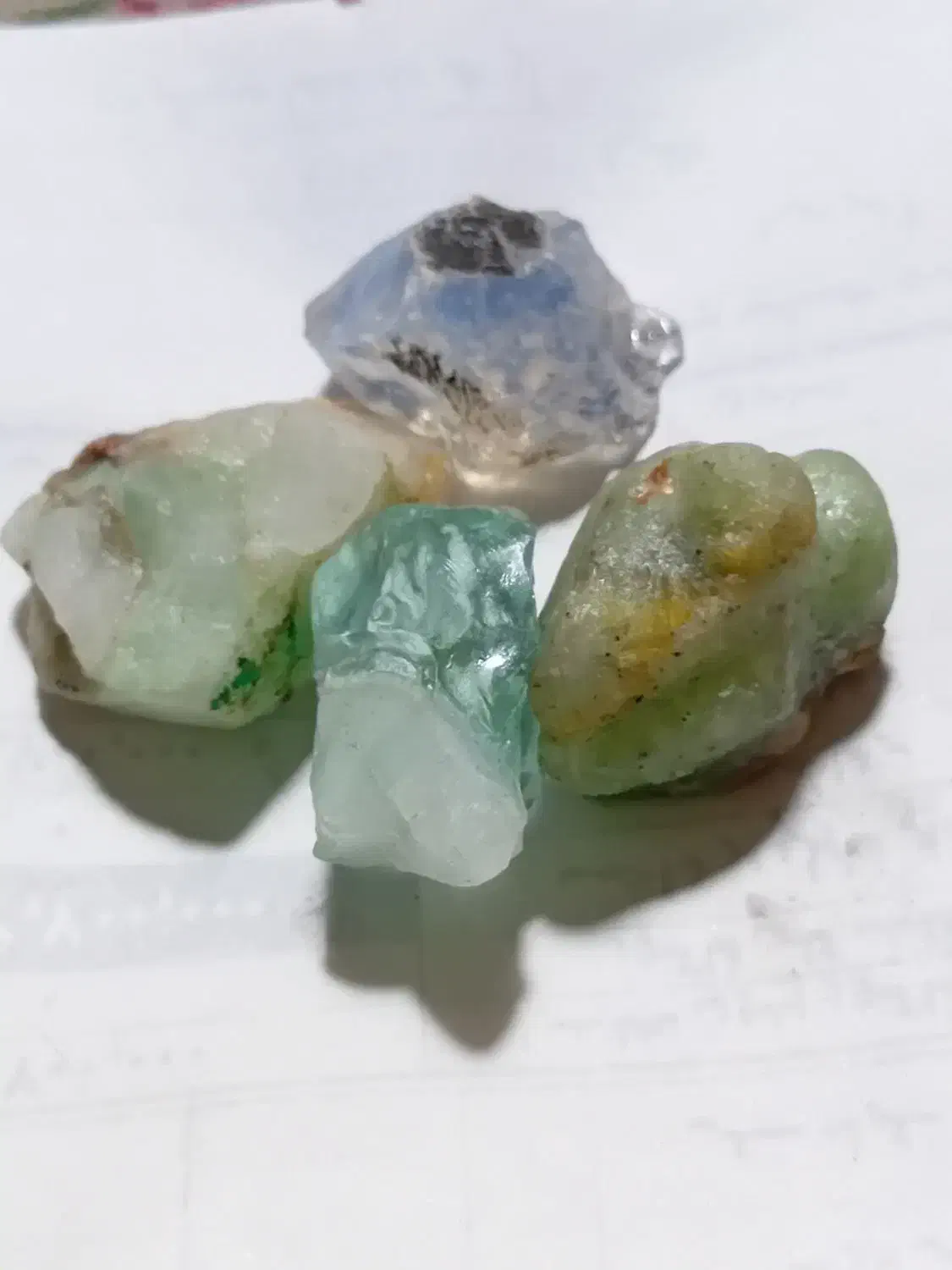 سنگ|جواهرات|شاهین‌شهر, گزبرخوار|دیوار