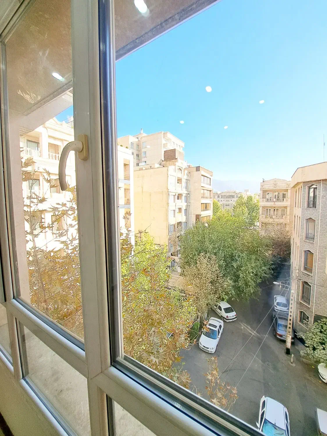 ۱۰۰ متر شیک اندرزگو بدون مشابه با گیت نگهبانی