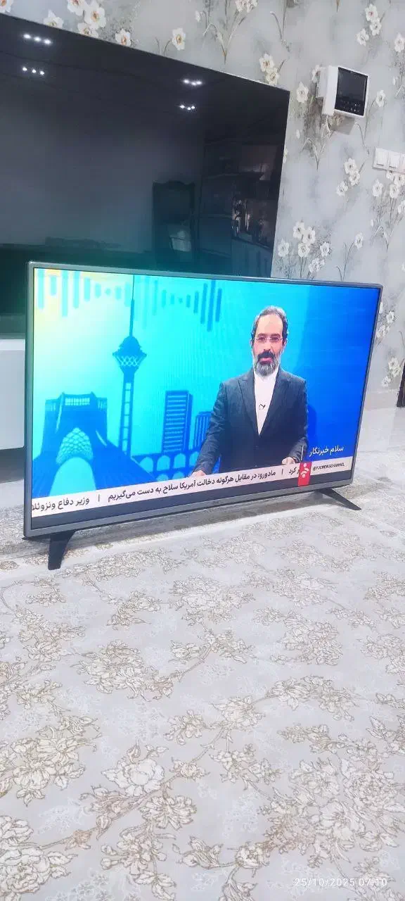 تلویزیون ال جی 49 اینچ دهگلان|تلویزیون و پروژکتور|دهگلان, |دیوار