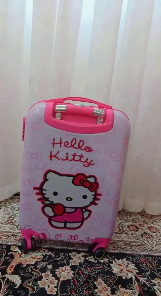 چمدان|کیف، کفش، کمربند|اراک, |دیوار