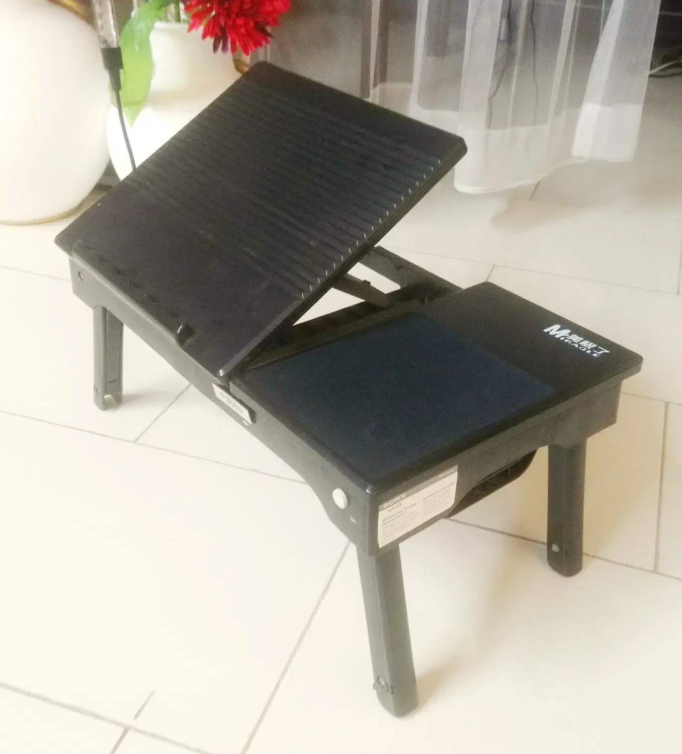 میز حرفه ای لپتاپ خارجی تاشو با هاب USB و چراغ|میز تحریر و کامپیوتر|تهران, شهرک آتی شهر|دیوار