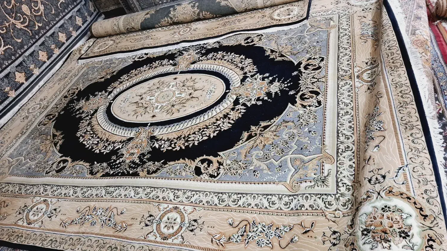 گل ریزفرش ها۱۲متری فقط جفت|فرش|گنبد کاووس, |دیوار