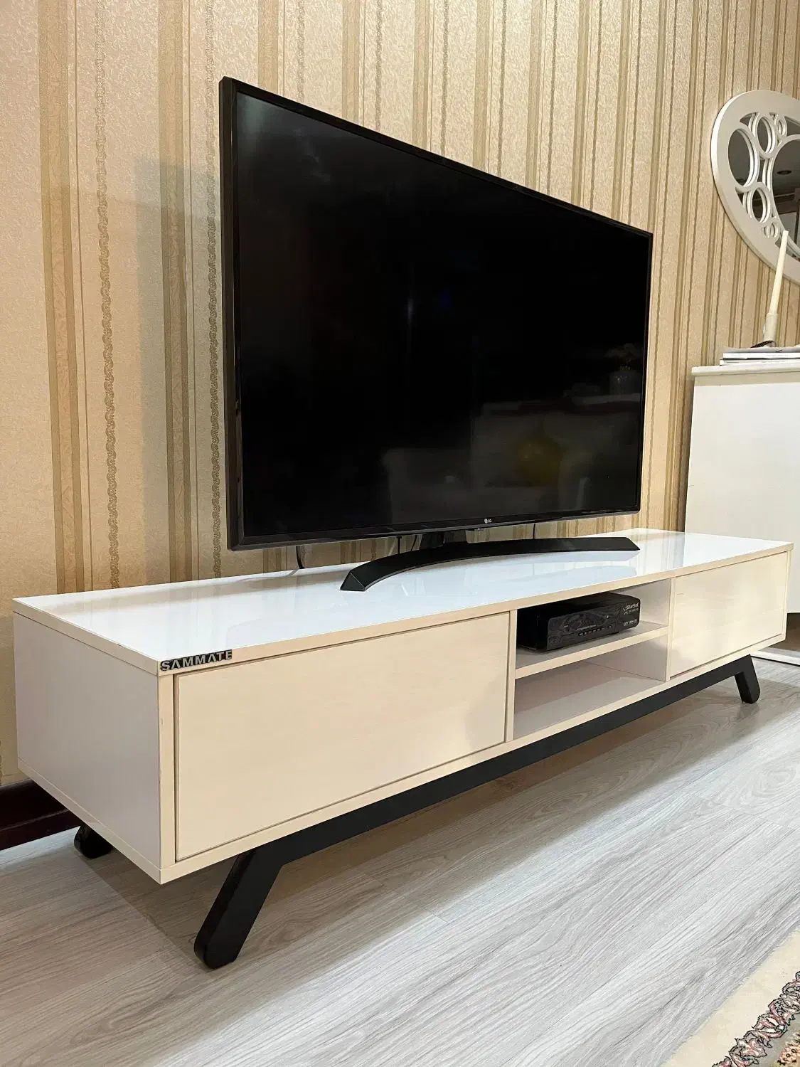 زیر تلویزیون ام دی اف های گلاس|میز تلویزیون|اهواز, پادادشهر|دیوار