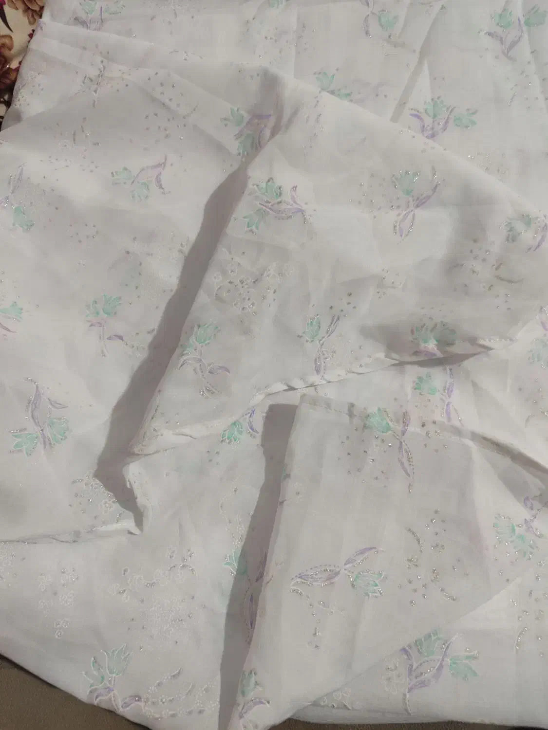 چادرسفید دوخته شده نو|لباس|مشهد, شهید قربانی|دیوار