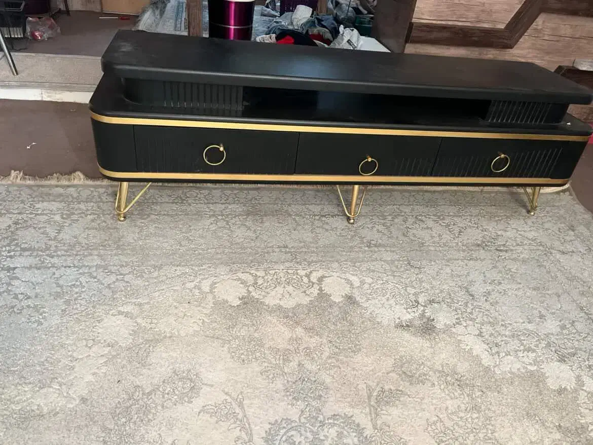 میز تی وی سالم سالم|مبلمان خانگی و میز عسلی|قهدریجان, |دیوار