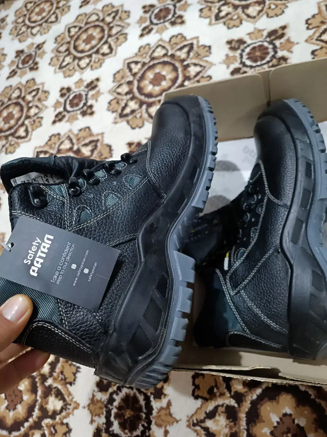 کفش ایمنی ضد برق|کیف، کفش، کمربند|برازجان, |دیوار