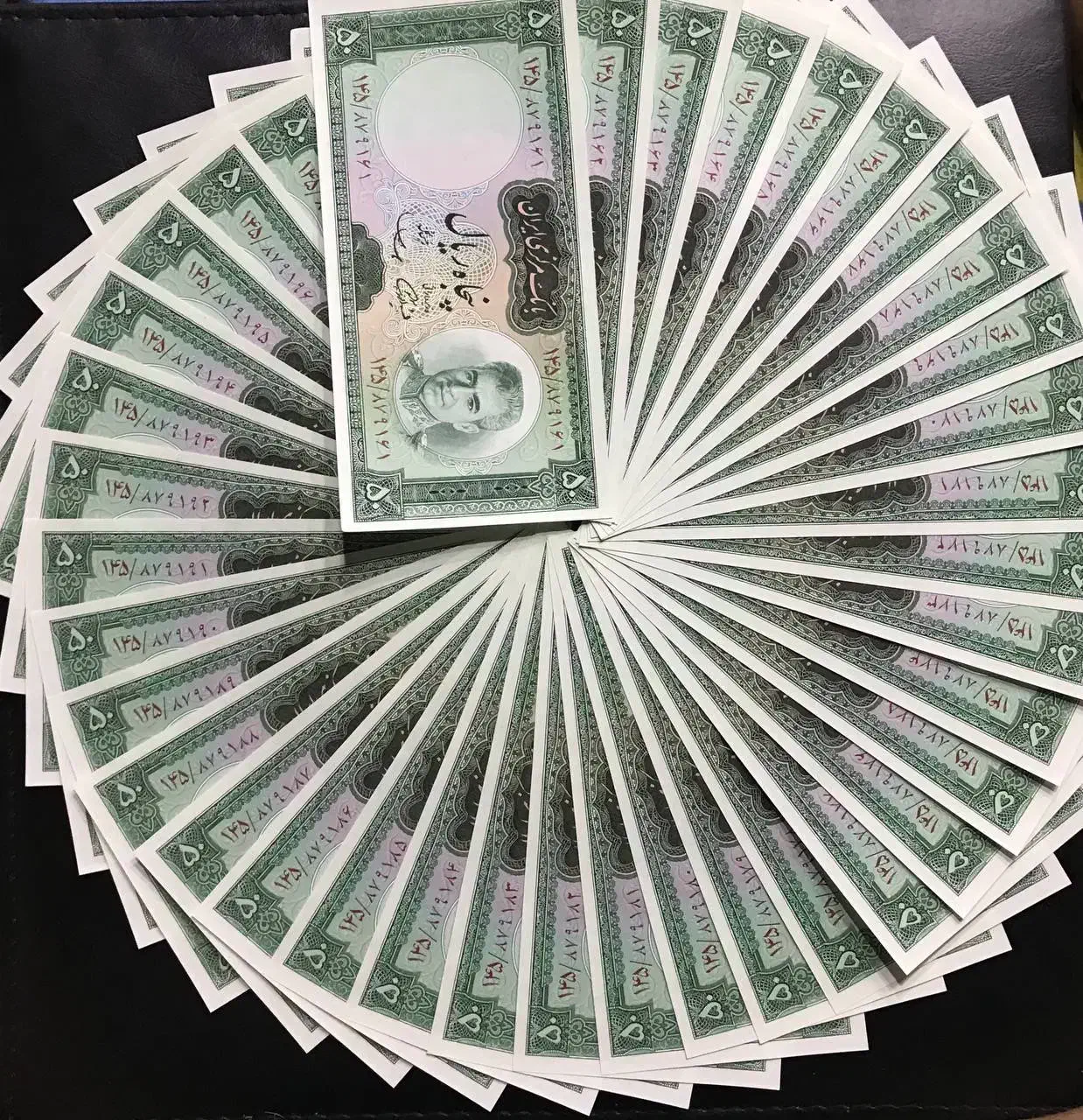 فروشنده وخریدار اسکناس سکه مدال تمبر جمهوری و شاهی|کلکسیون سکه، تمبر، اسکناس|نوشهر, |دیوار