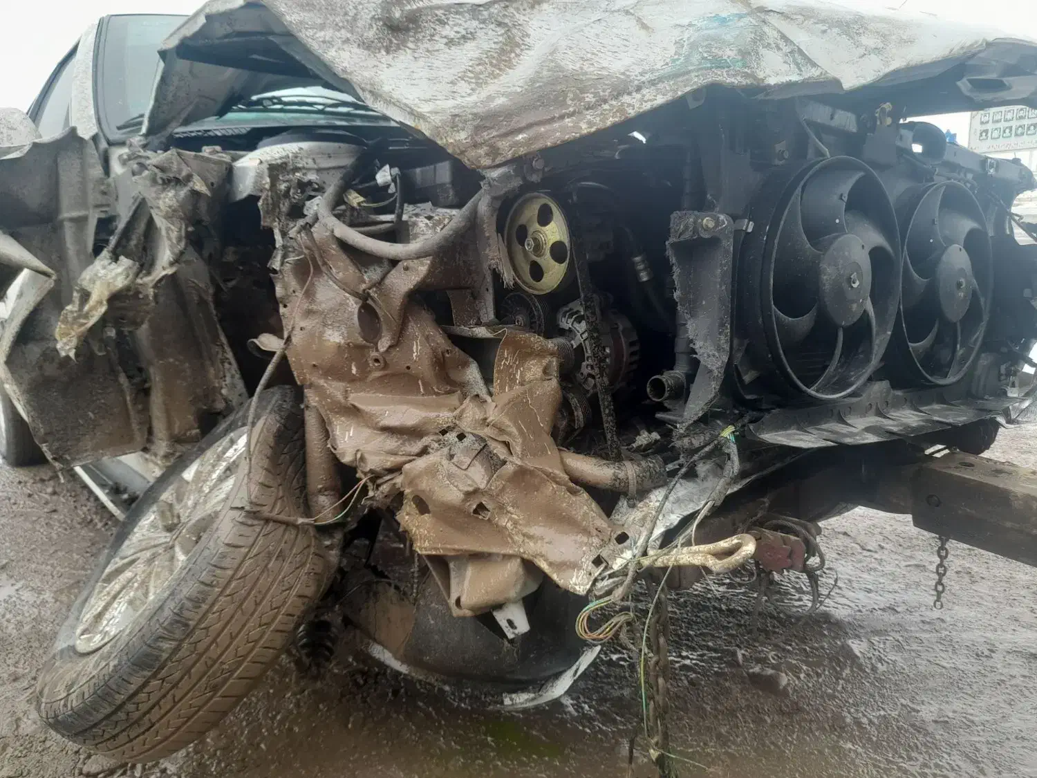 ماشین تصادفی|خودرو سواری و وانت|اردبیل, |دیوار