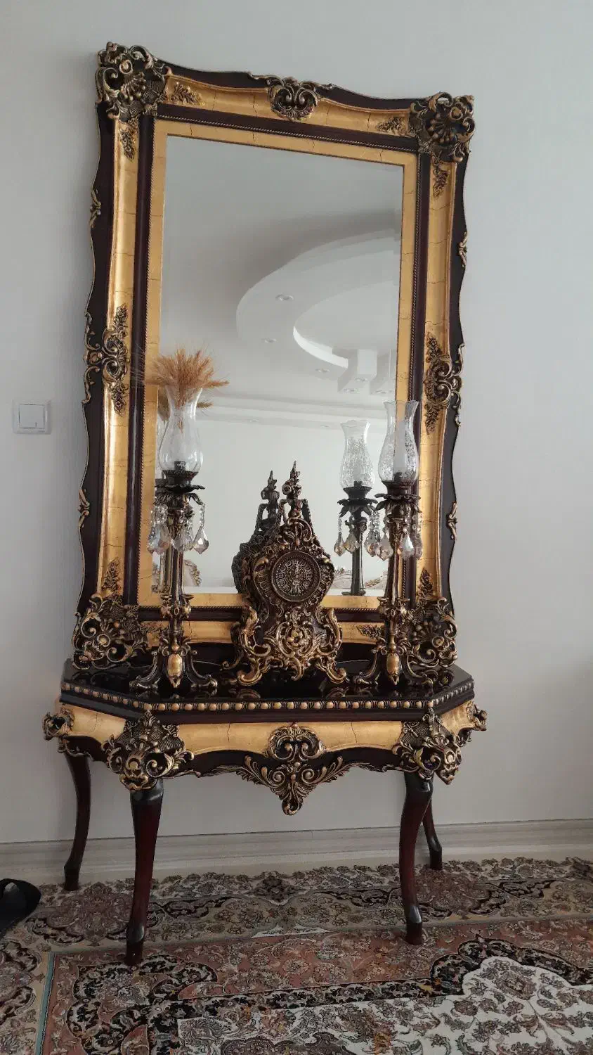 آینه و شمعدون|آینه|درگزین, |دیوار