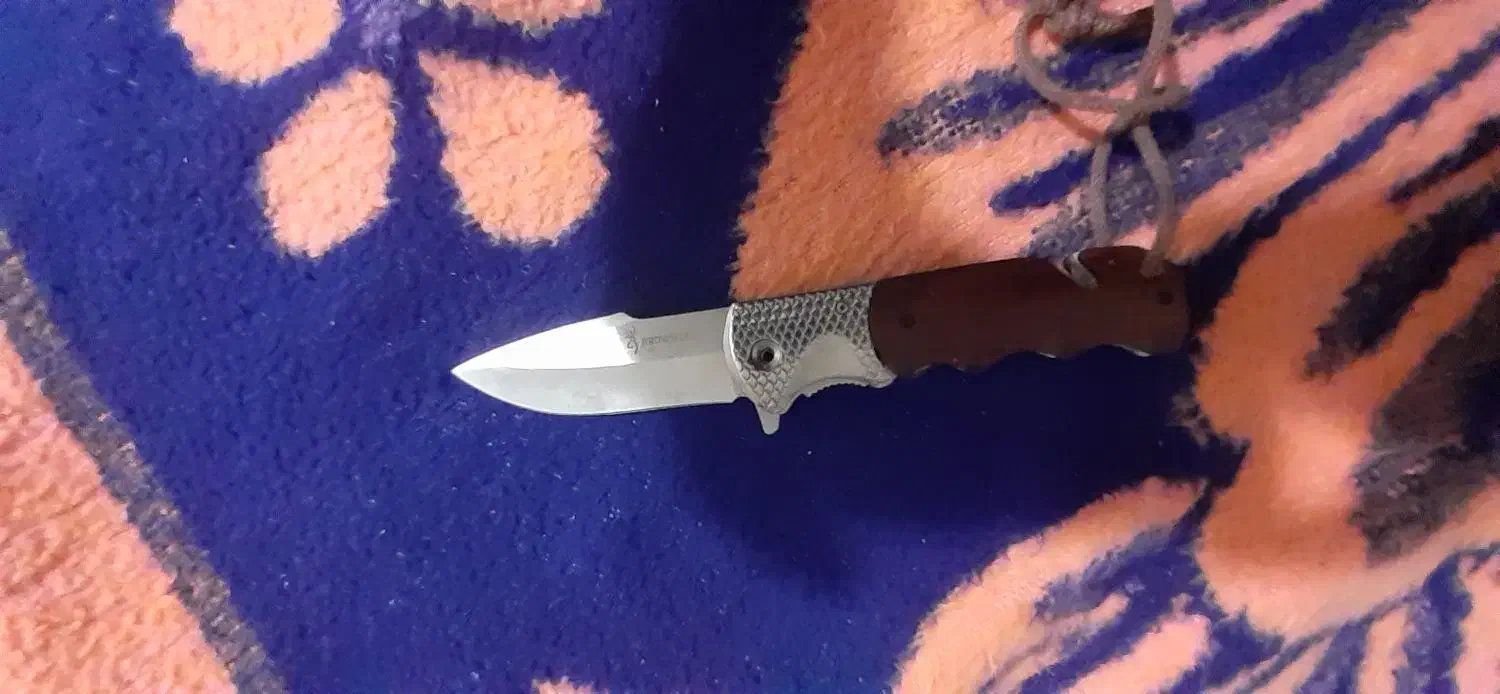 چاقو کلمبیایی|کوهنوردی و کمپینگ|دورود, |دیوار