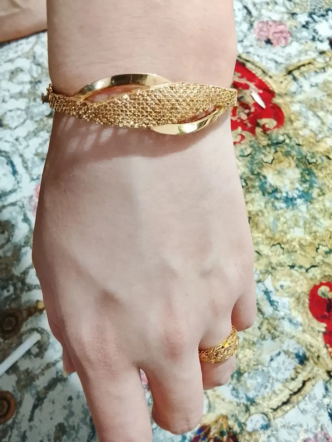 طلا و سکه|جواهرات|شیروان (خراسان), |دیوار