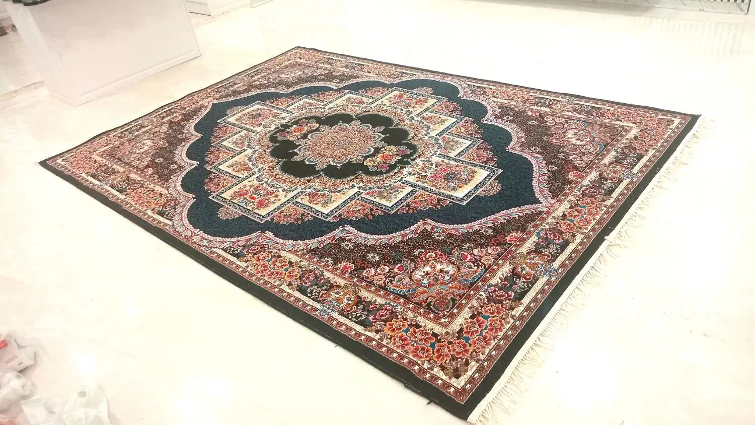 فرش محتشم 700 شانه|فرش|ساوه, |دیوار